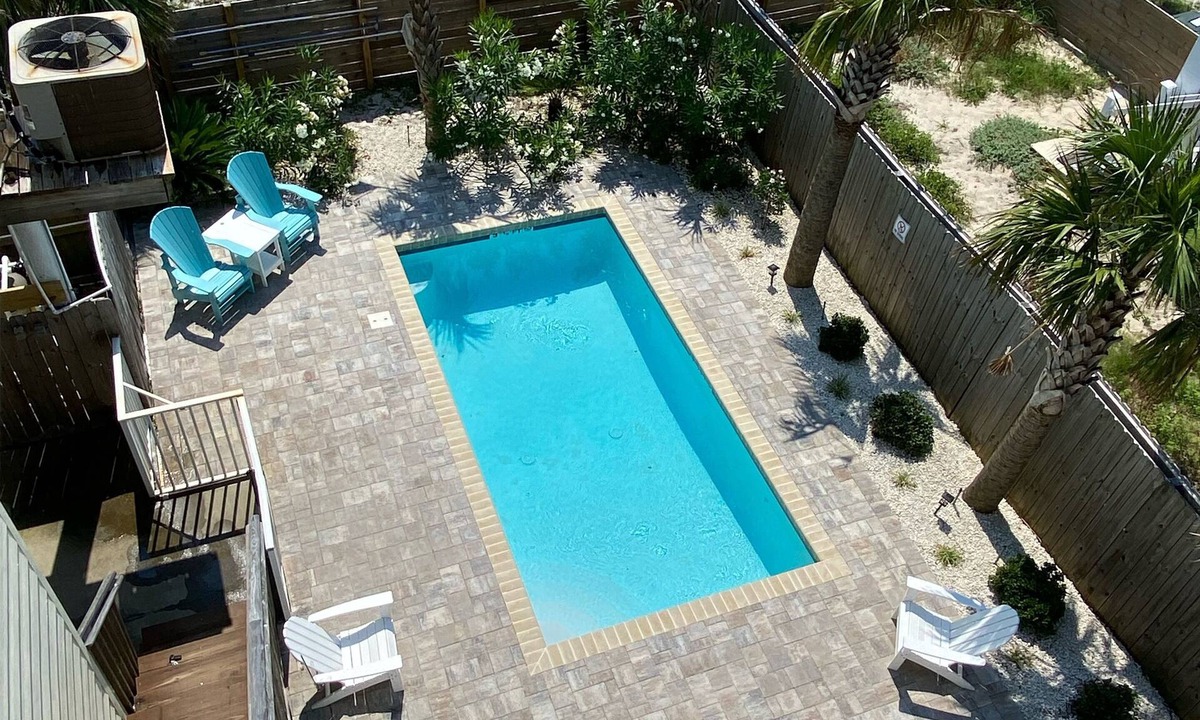 Villa Primera House | Last Minute Pensacola Beach Getaway! 5BR Beach House 40 % off July 11 -16-2026