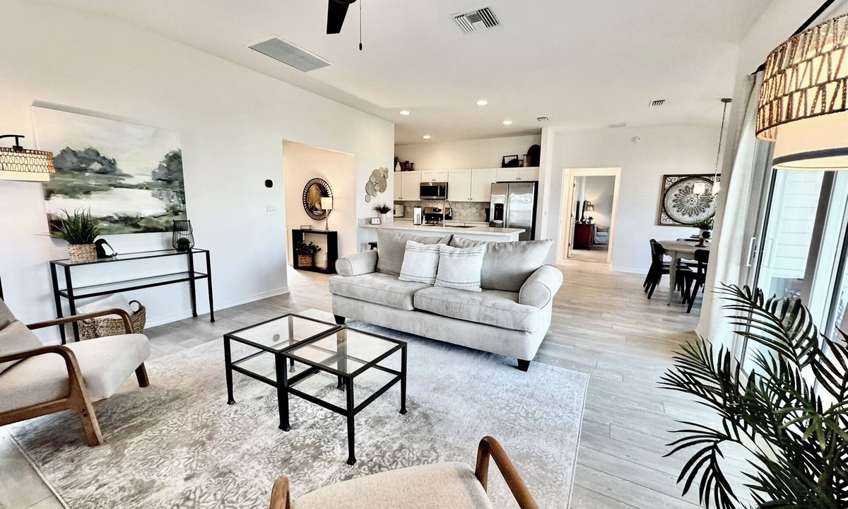 Sumter County House | Leaf It All Behind - 3/2 in The Village of Moultrie Creek, Near Brand New Eastport