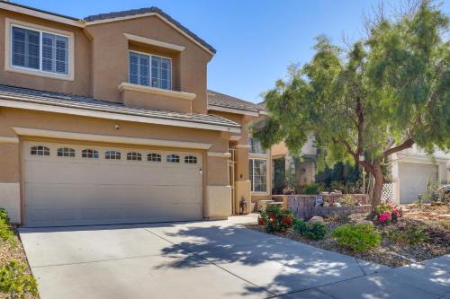 Rhodes Ranch House | Live, Work. Play & Relax | Scenic SW Vegas.