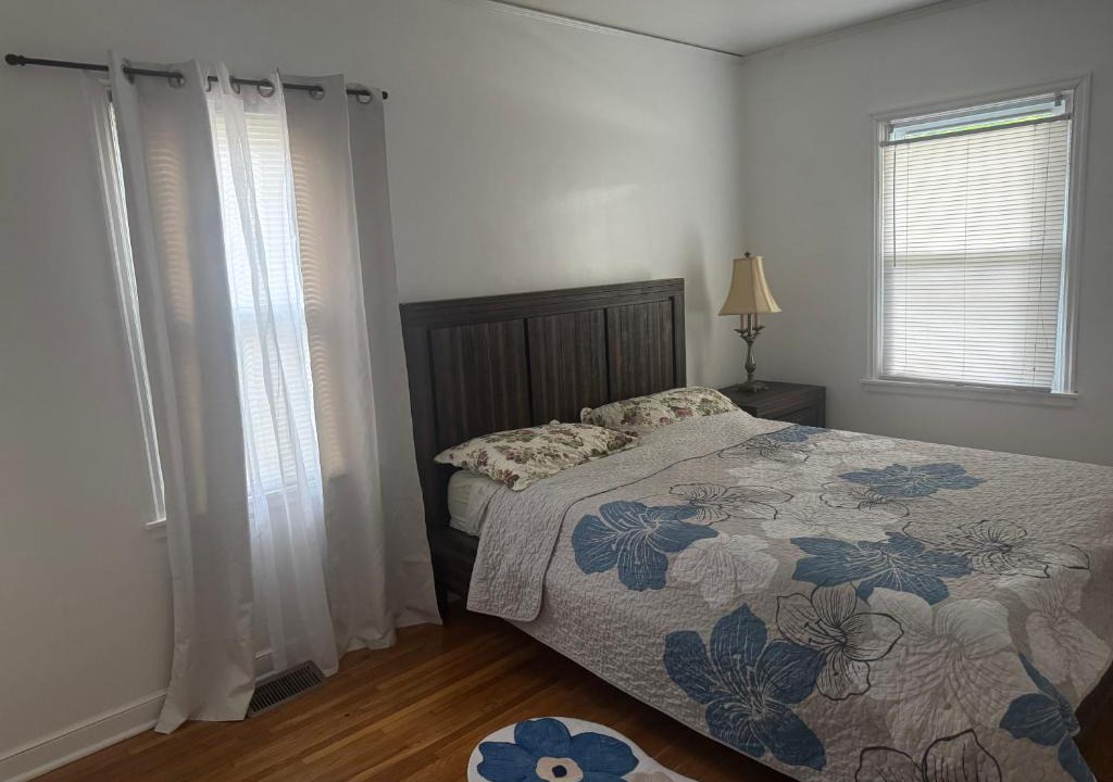 Minneapolis House | Logans Lodge