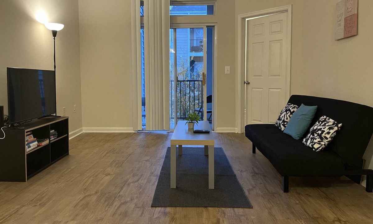North Bethesda Apartment | Lovely 1/1 Home by the Metro
