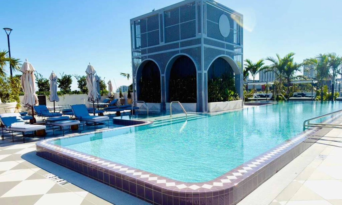 Wynwood Art District Condo | Luxury Designer Retreat in Wynwood/Skyline. 2BR. Pool & Bar