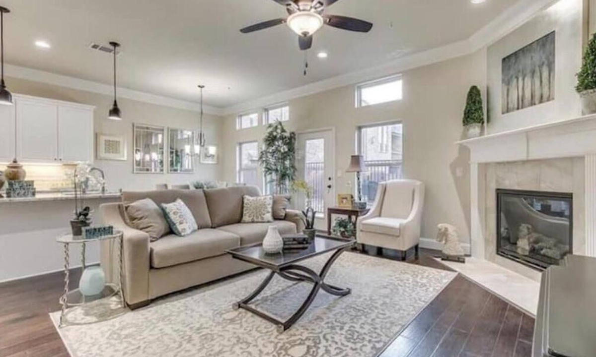 Lewisville House | Luxury Furnished Modern Home! - Perfect for World Cup Fanatics!