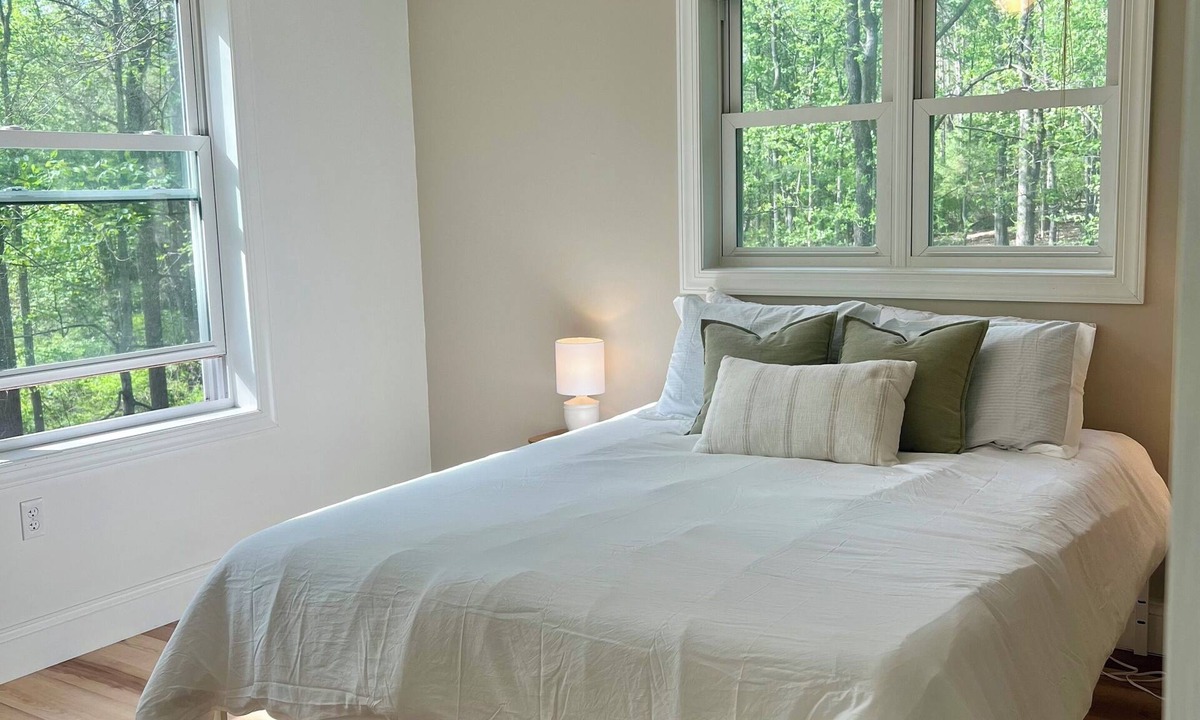 Mohnton Apartment | Maple Cottage Retreat Private 1BR w/Deck