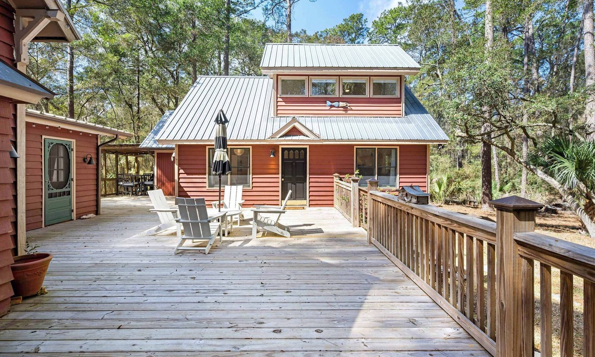 Daufuskie Island House | Marsh Mellow Cottage- Cozy and Golf Cart Included
