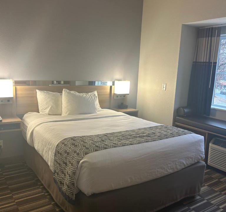 Lynchburg Hotel | Microtel Inn & Suites by Wyndham