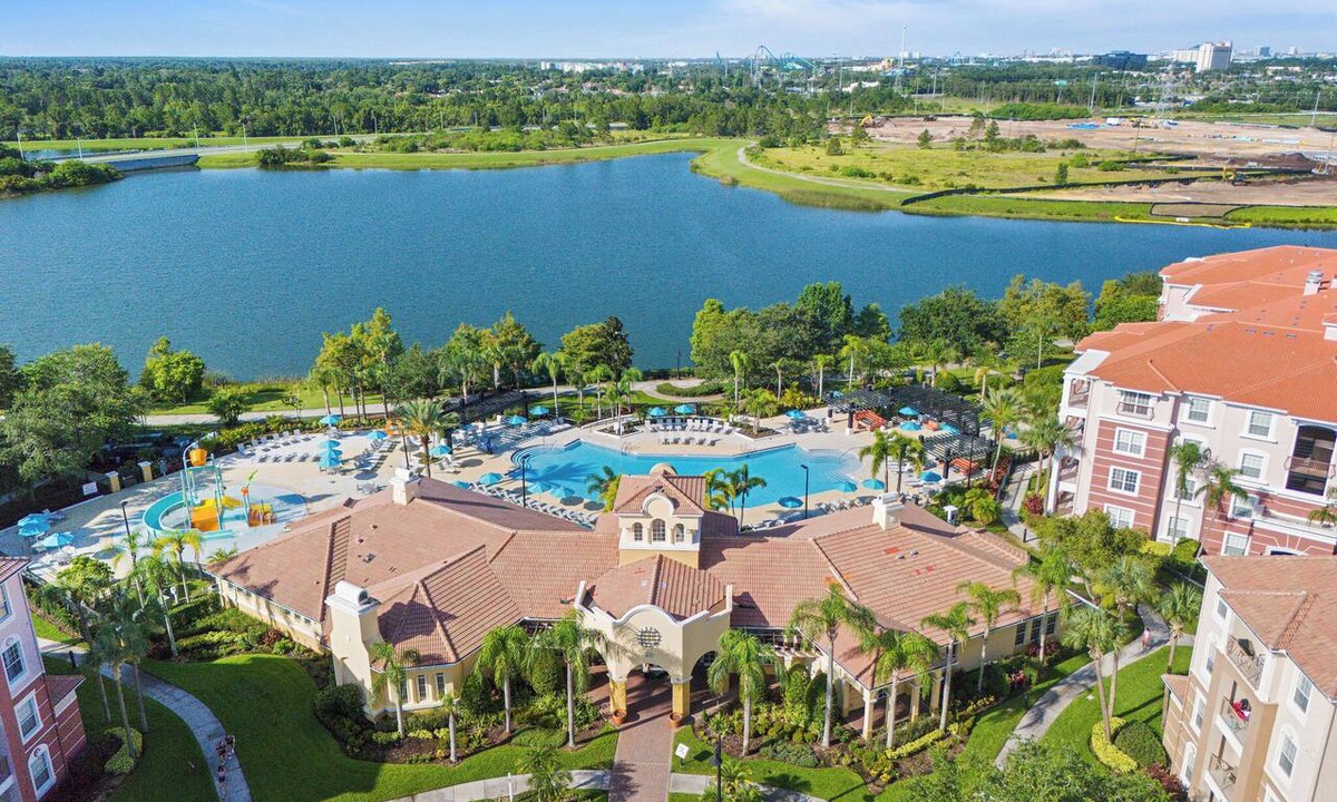 Florida Central Atlantic Coast Condo | Minutes to Disney, Universal, SeaWorld in a resort setting 1823 sqft 3bdrm HT