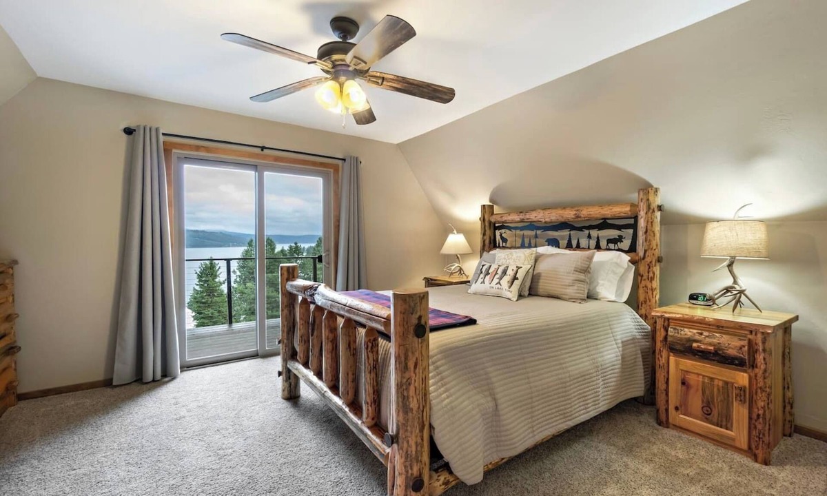 Worley Cabin | Modern A-Frame Cabin|Kayaks, Golf Cart & Boat Slip