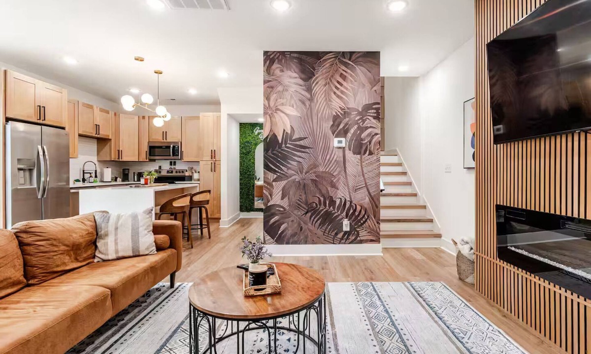Arrowood House | Modern Cabin Vibes – 10 Min to Uptown + Airport