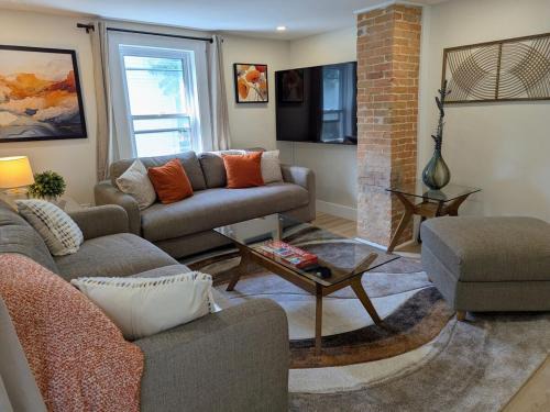 Marlborough Apartment | Modern Comfort