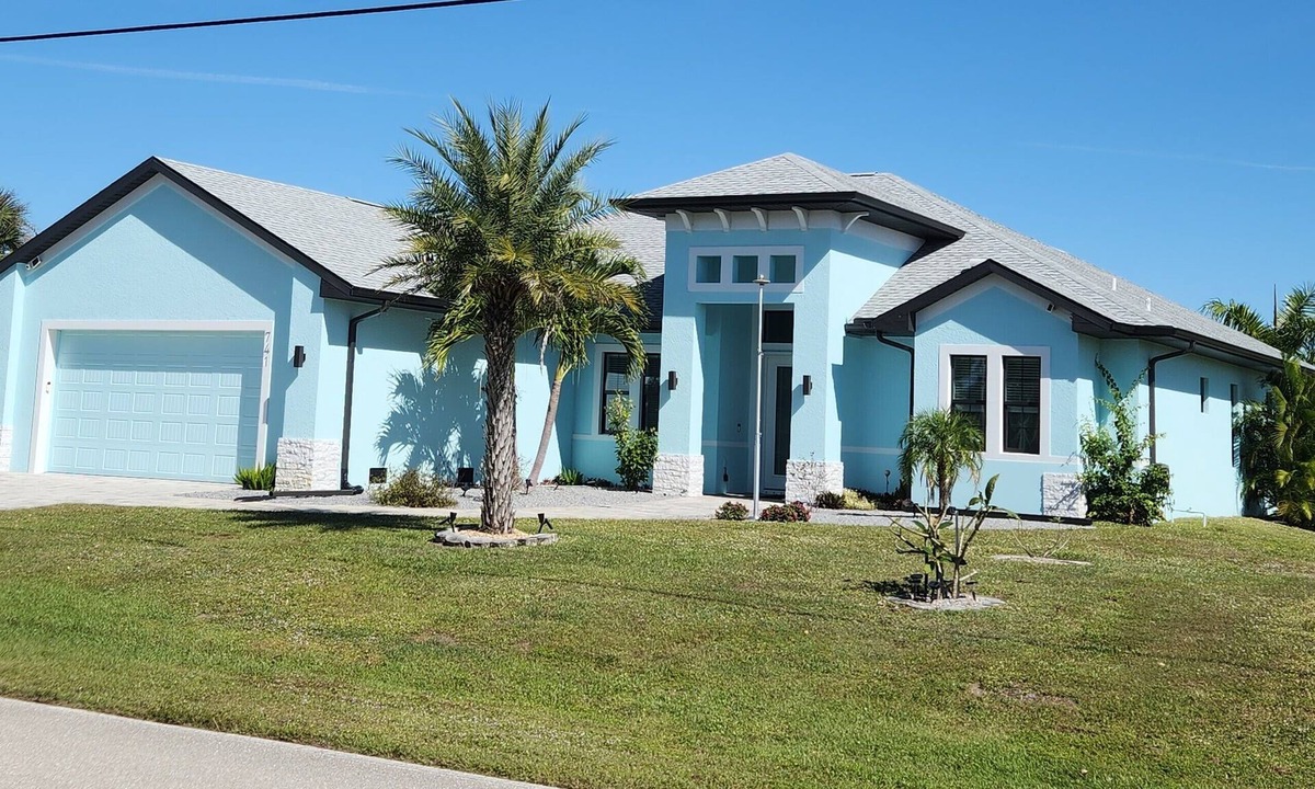 Long Meadow Villa | Modern luxury meets Florida living in Rotonda — heated saltwater pool included!