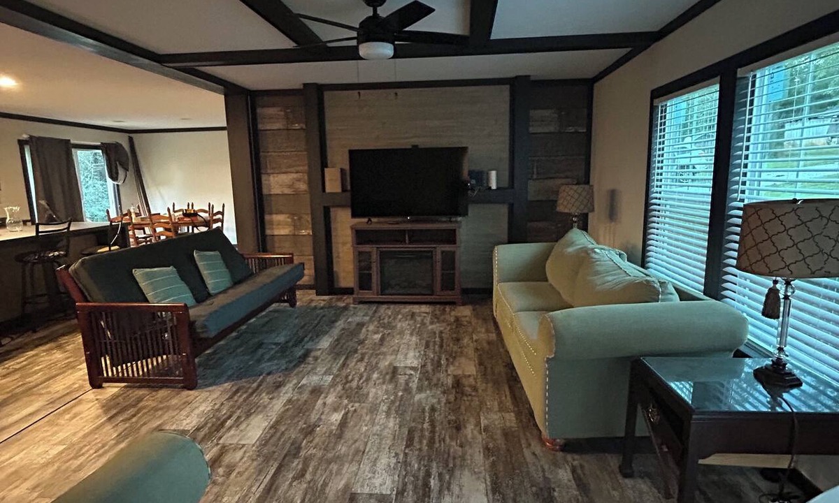 Clarkesville House | Mountain Retreat Near Waterfalls & Hiking Trails – Your Clarkesville Getaway