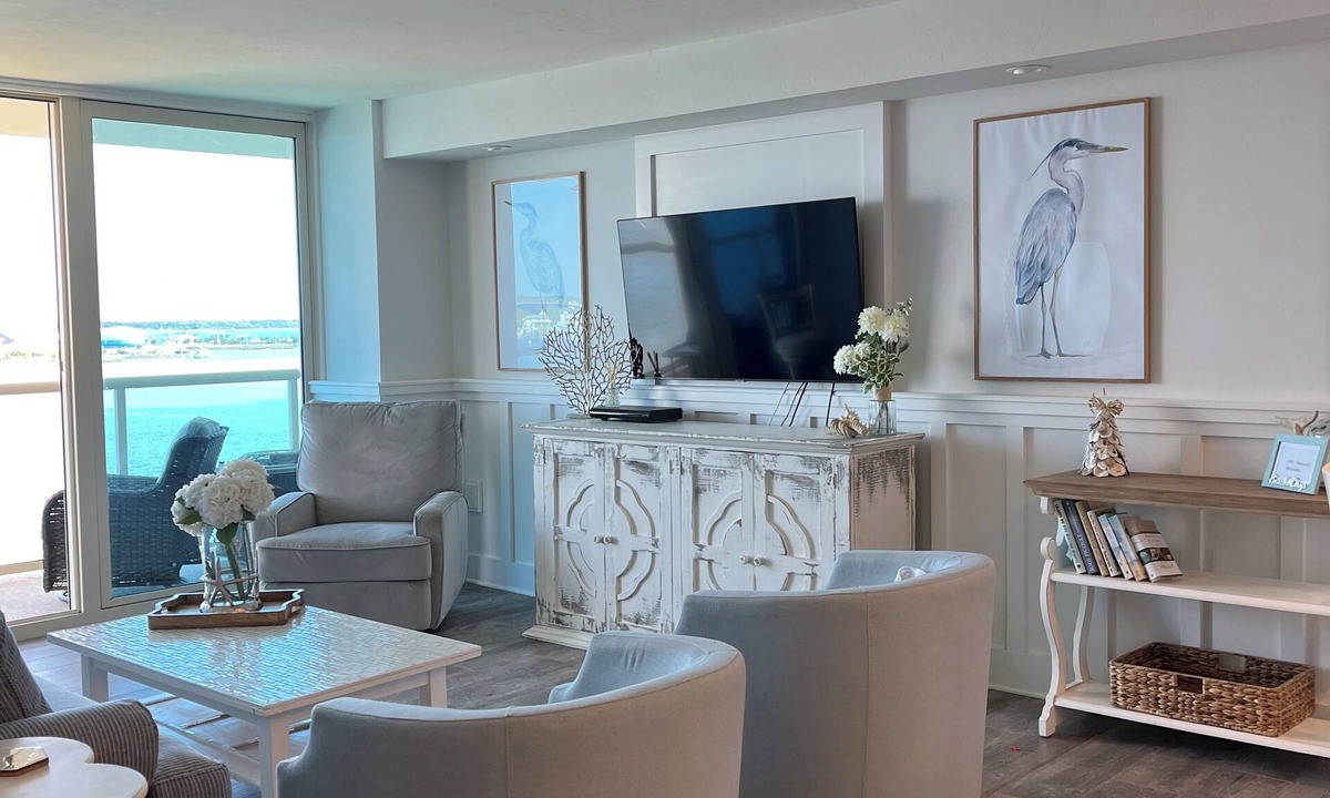 Villa Sabine Condo | New 1 bedroom on Pensacola Beach