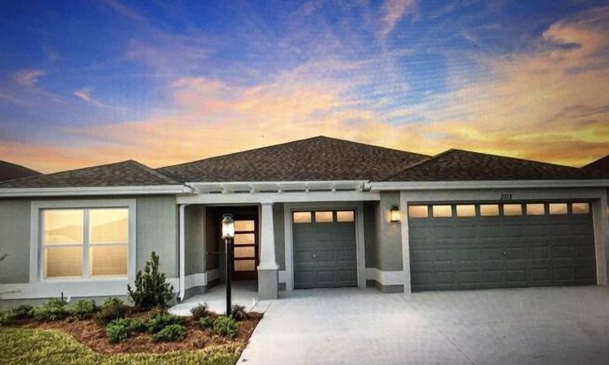 Wildwood House | Newer Golf Front Home on Lowlands Golf Course, Village of Marshbeen