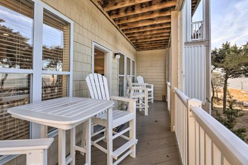 Indian Beach House | Ocean Club Condo w/Community Pool & Hot Tub