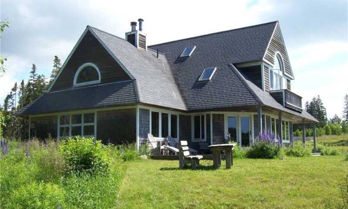 Washington County House | Ocean Front Down East Private Estate On 12 acres Private beach