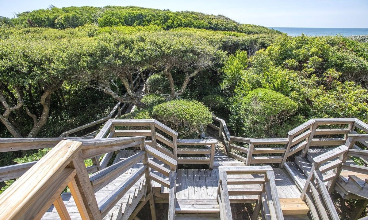 Pine Knoll Shores House | Ocean Grove J2 4 Bedroom Condo by RedAwning