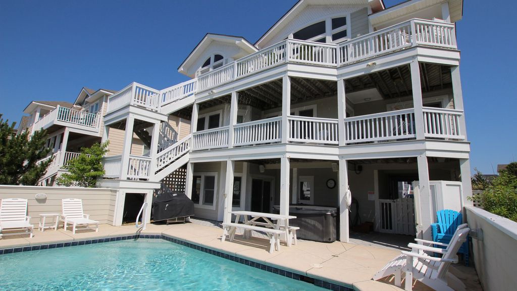 Ocean Sands House | OL22, Wave Rider ( 6 Bedroom home )