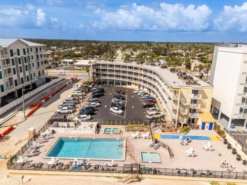 Ormond Beach Resort | Outrigger Beach Club Resort by CoolVacay