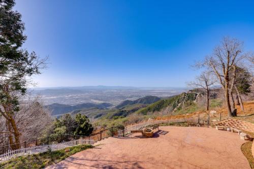 Rimforest House | Panoramic Views | Huge Deck | EV Charger | Game Rm