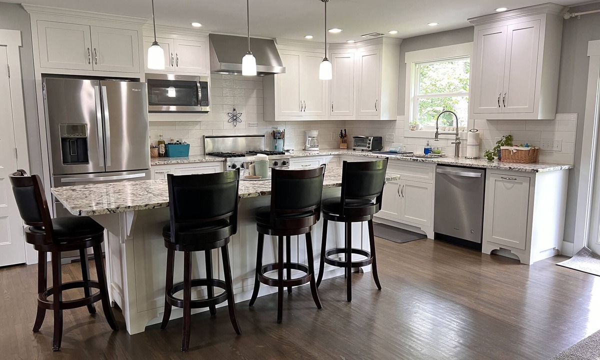 Beaufort House | Peaceful Nature Retreat Centrally Located with Pool - Family-Friendly
