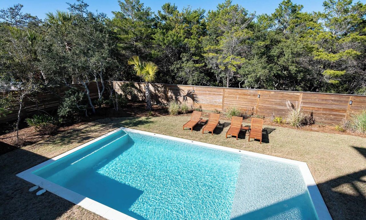 Gulf Trace House | Pelican Trace ~ 174 Savelle Drive ~ Grayton Beach