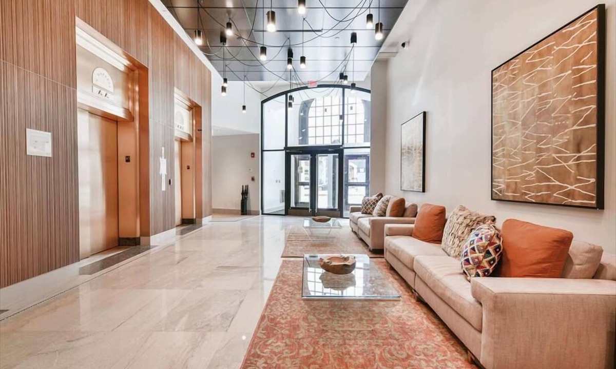 Chinatown Apartment | Perfect for Nurses! Spacious 2BR | near Tufts Medical