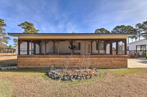 Oriental House | Pet-Friendly Cabin w/Dock: Fish & Explore!