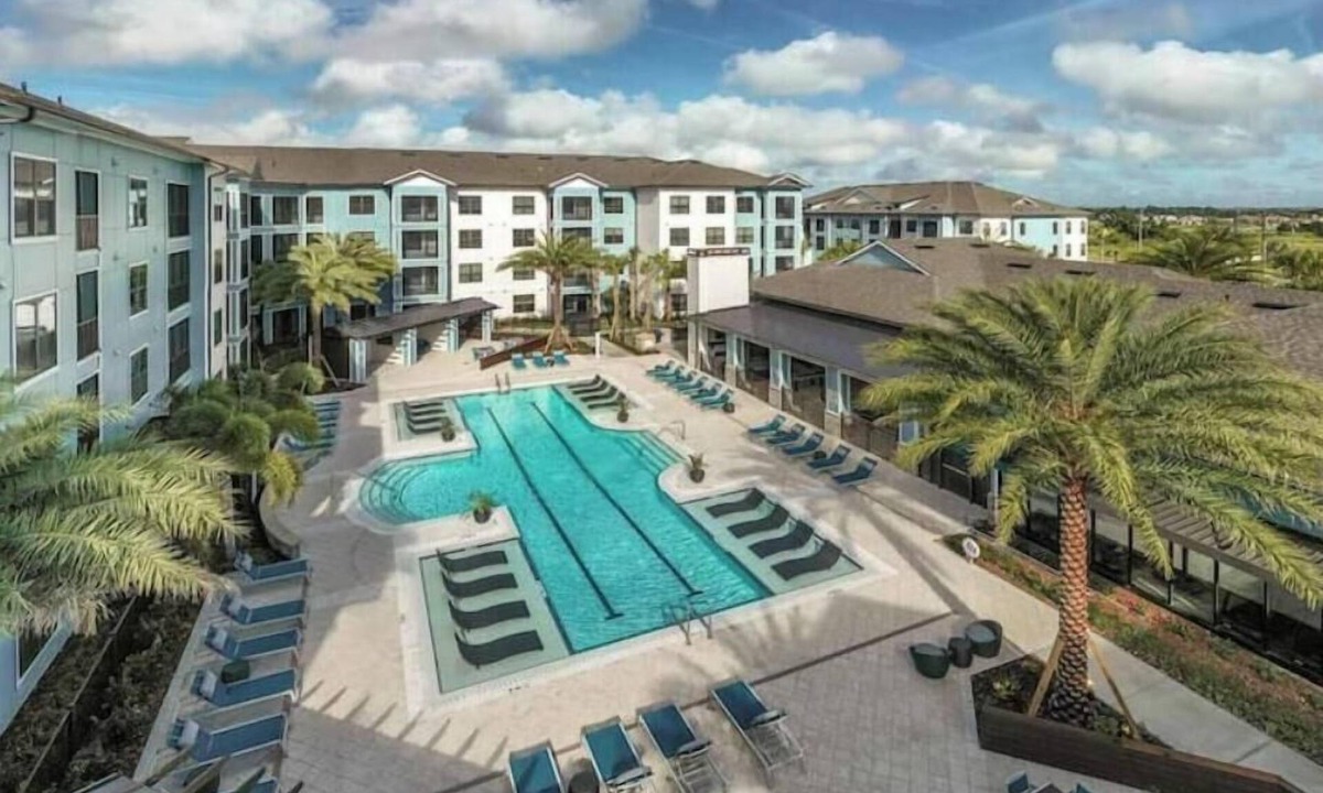 Florida Central Atlantic Coast Apartment | Pet-Friendly, King Bed, 15 Min to Parks, Amenities