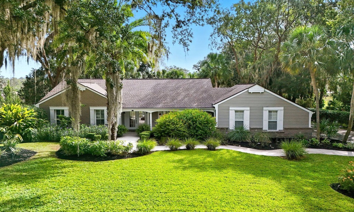Fellowship House | Pet Friendly Pool Home moments from WEC