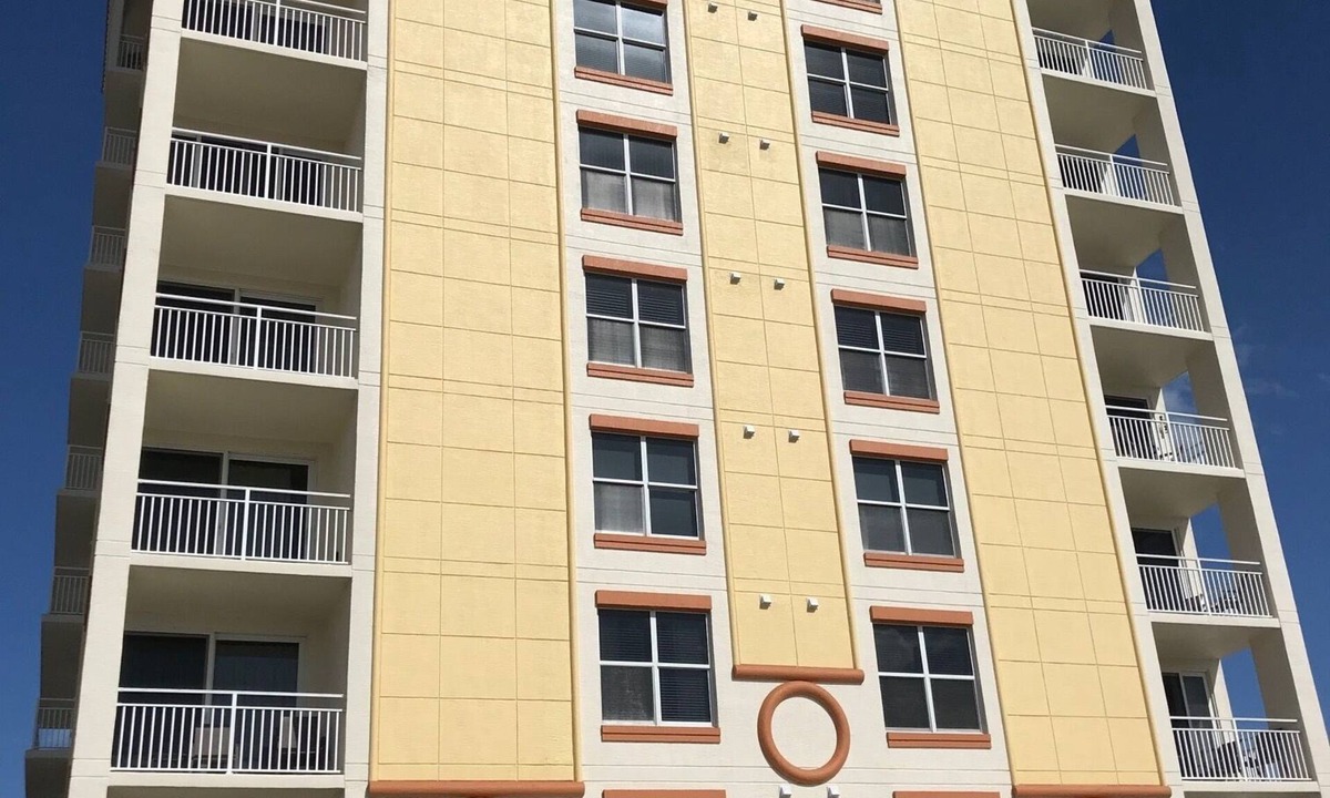 Daytona Beach Condo | POOL IS OPEN Daytona Beach Opus 9th Floor, 3 Bed 2 Bath, Beach Front Condominium
