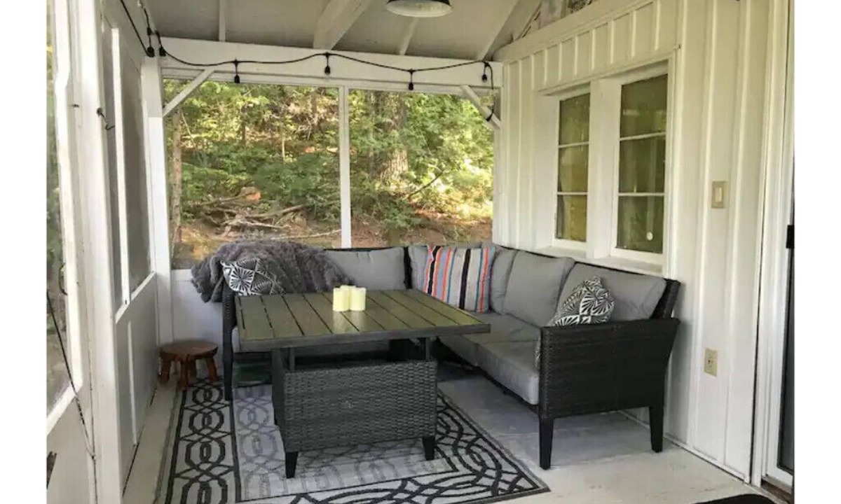 Arden Cottage | Private Rustic Lakefront Cabin
