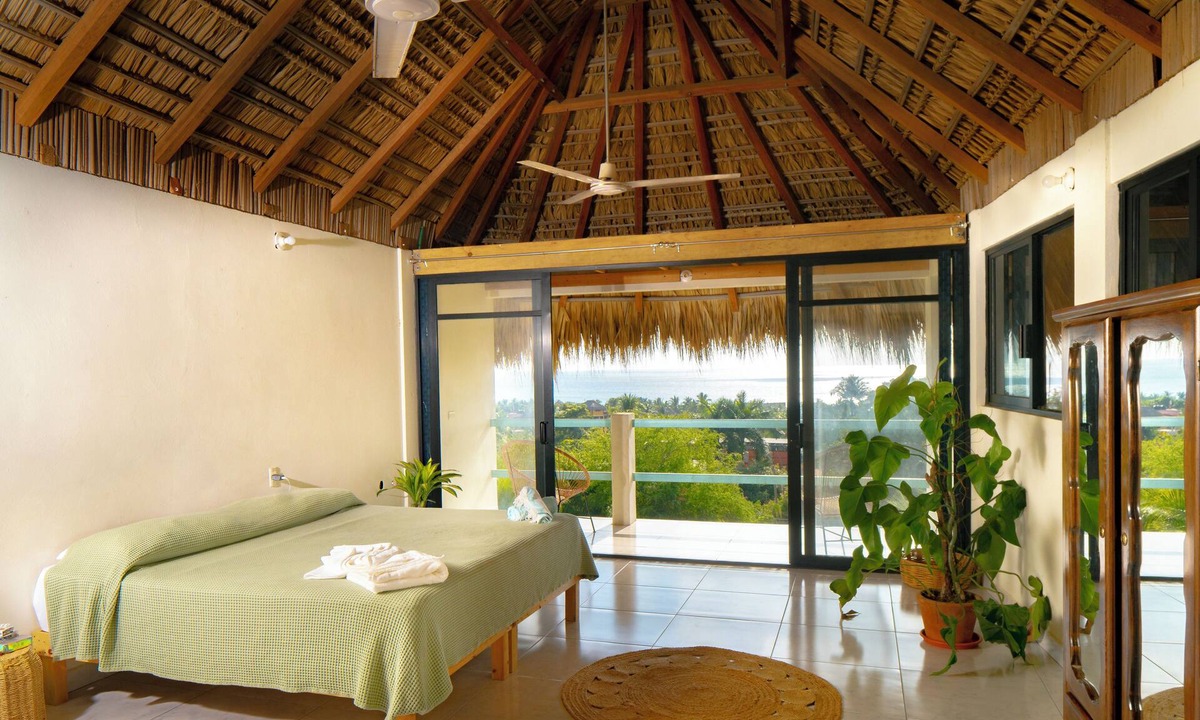 Brisas de Zicatela Apartment | Private Studio Palapa Mango- Pool- Ocean View - La Punta -Free Breakfast