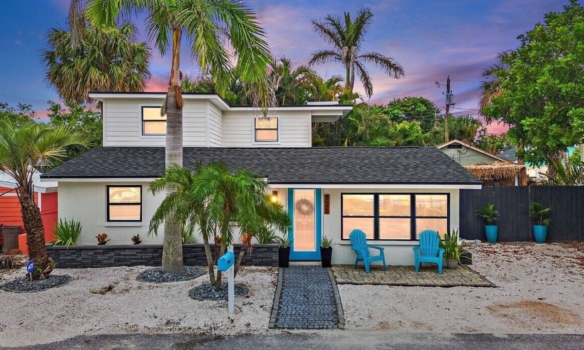 Sunset Beach House | Private Treasure Island Getaway Sleeps 6 Walk to Beach Includes Golf Cart