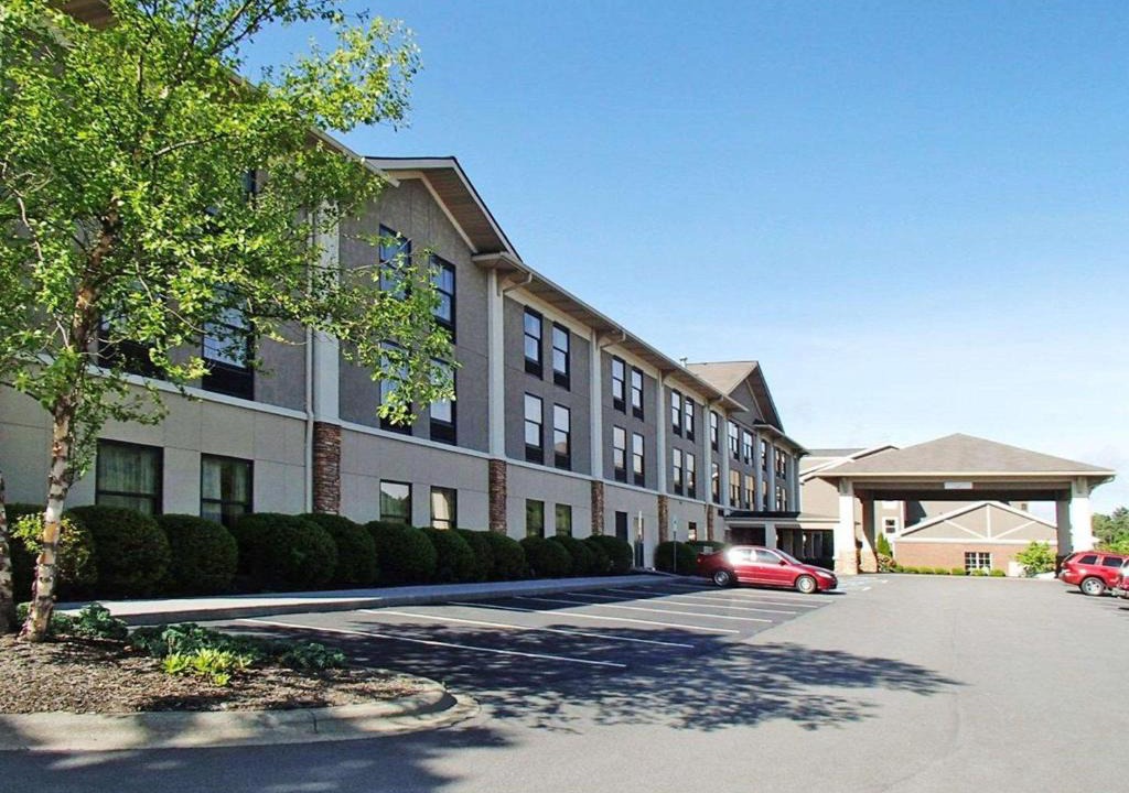 Boone Hotel | Quality Inn & Suites Boone - University Area
