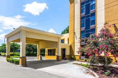 North Newport News Hotel | Quality Inn