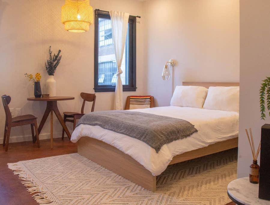 Center City Apartment | Rail Park Studio at Kestrel Hotel