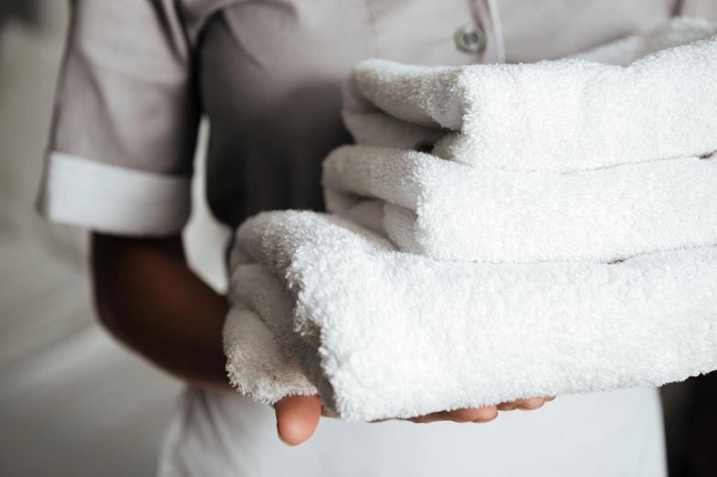 Columbus Hotel | Ramada by Wyndham Buffalo Downtown