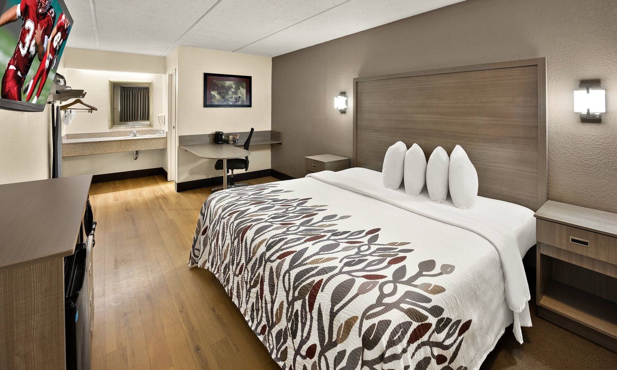 Durham Hotel | Red Roof Inn Chapel Hill - UNC