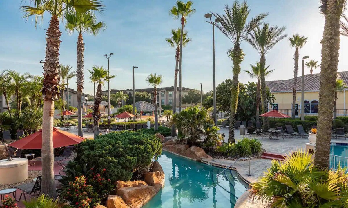 Regal Palms House | Resort stay near Disney & Universal w/themed beds