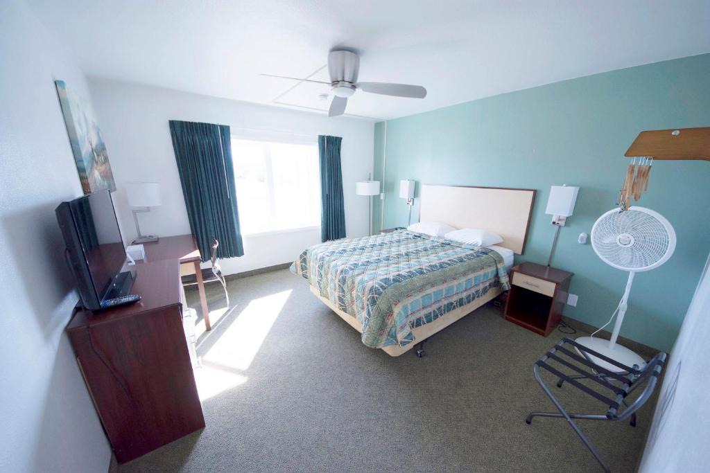 Fairbanks Hotel | Rewak Studios