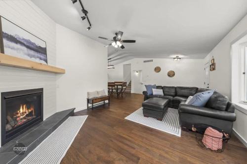 Wasilla House | Ridgeview - Luxurious Home Near Hatcher Pass
