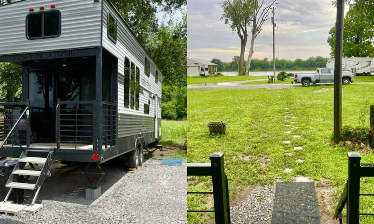St. Joseph House | Riverfront Tiny Home 3 bed w/ Firepit and a View!