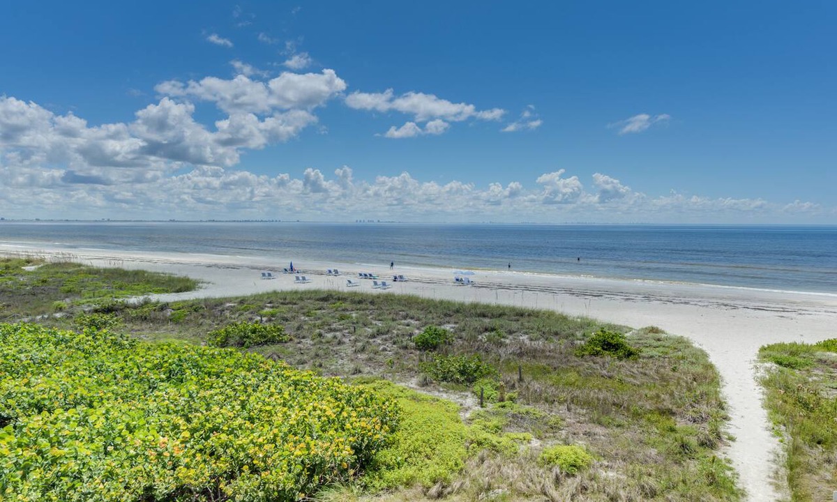 Sanibel Condo | Sanibel Siesta on the Beach unit 607