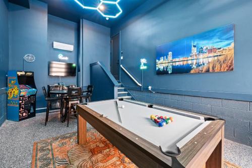 Katie Hill Neighborhood House | Second Fiddle Hideaway