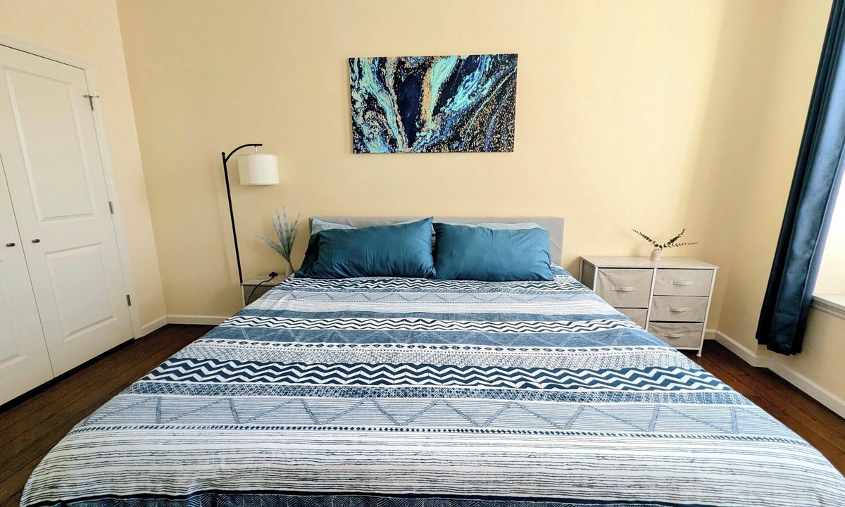 The Gate Apartment | Second Floor King Bed Apartment near at BJC- G
