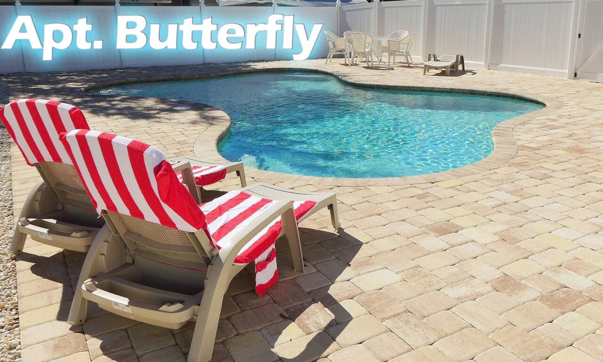 Altamont Manor Apartment | Secure Spring sun and your desired accommodation at TOP PRICES now!