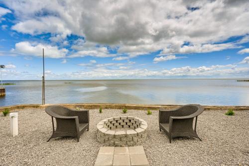 Standish Township House | Serene Lakefront Standish Home w/Fire Pit & Grill