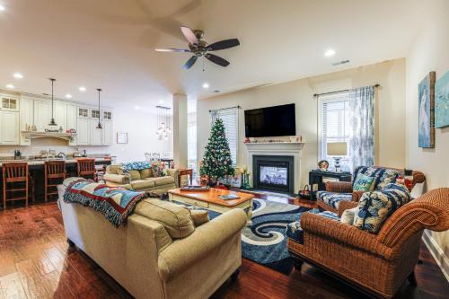 Ocean View House | Shuttle to Beach: 'Shore Thing' Home in Ocean View