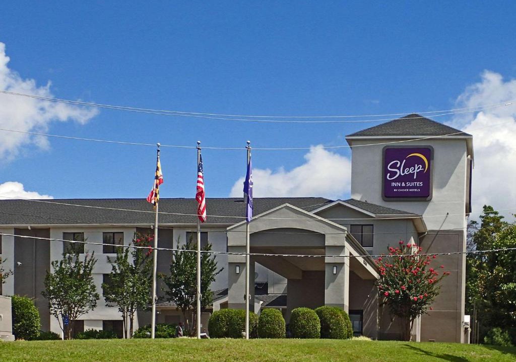 California Hotel | Sleep Inn & Suites California MD